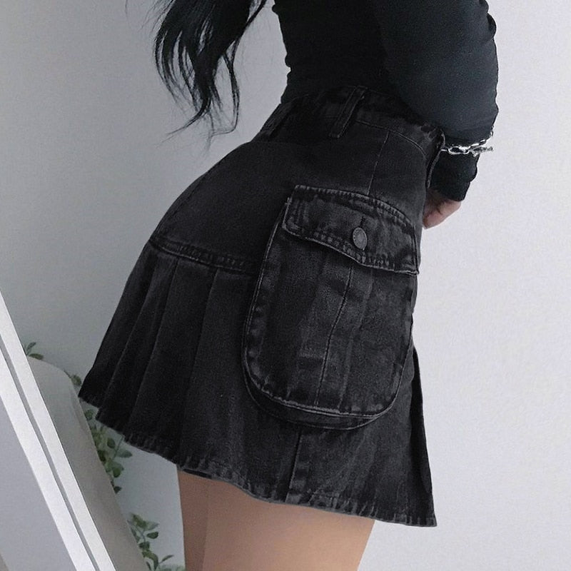 denim skirt - side view