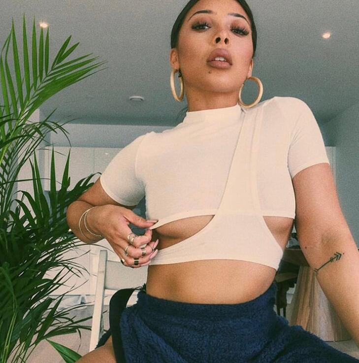White Strip Hollow-Out Crop Top Shirt