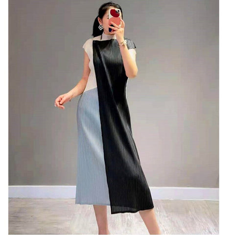 One Button Vintage Midi Dress