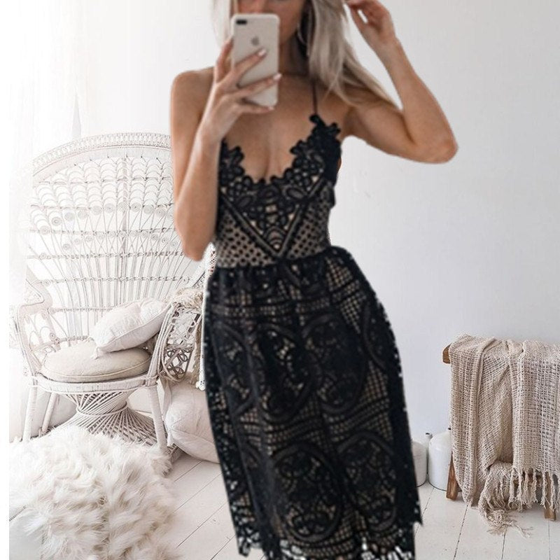Black Vintage Lace Charm Dress