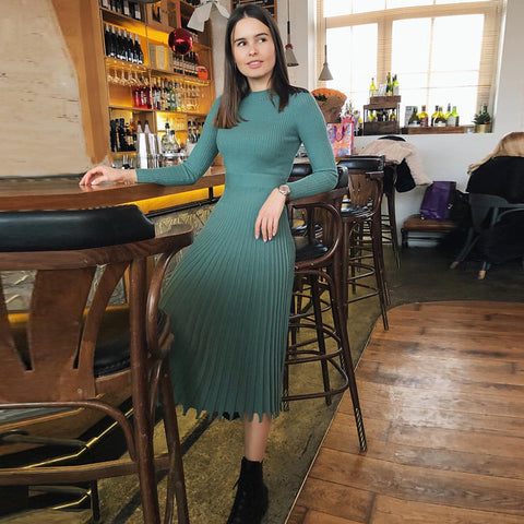Cozy Knit Sweater Pleated Midi Dress Green