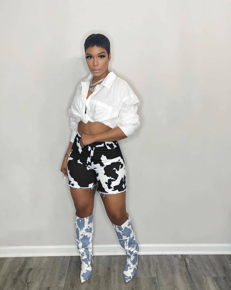 Milk-High Waist Shorts