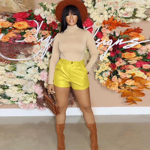  Solid Color Leather Outer Shorts