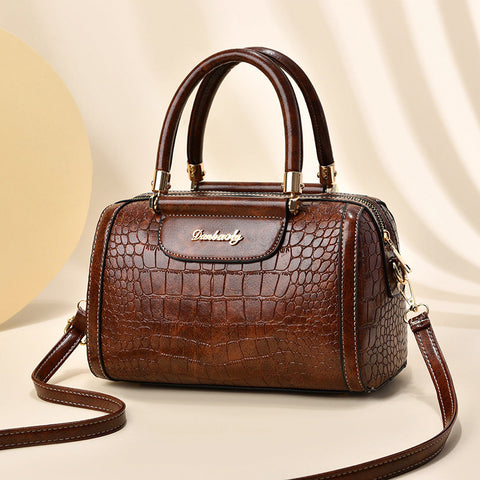 Elevate Your Style Luxury Hand Bag