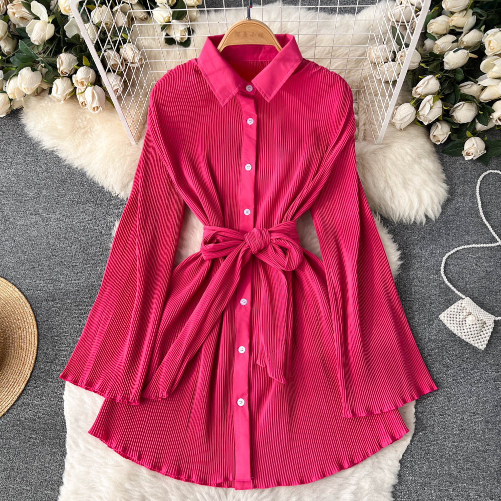 Flirt In Vintage 70s Style Dress Rose Red