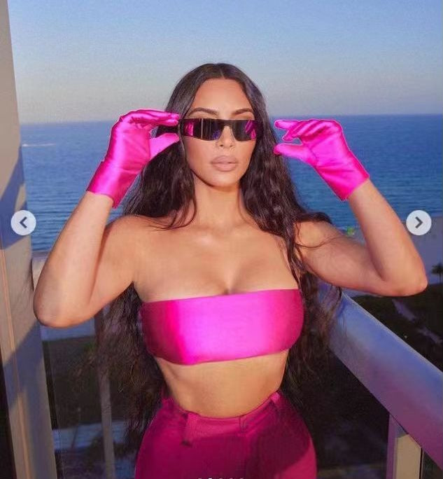Futuristic Mirrored Sunglasses Women Men 2022 Designer 90s Pink Steam Punk Custom Semi Rectangle sun glass